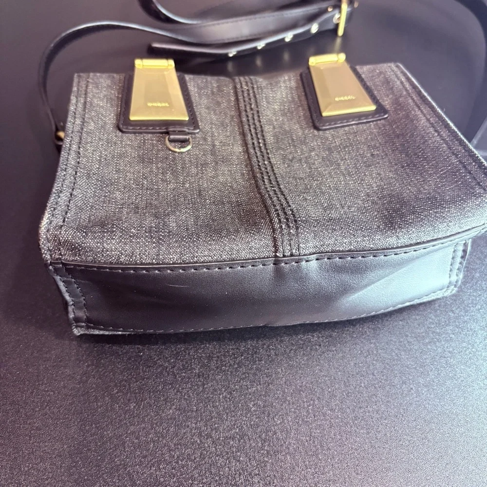 Diesel denim‎ Black and Gold Crossbody Bag purse magnet close zipper bag urban